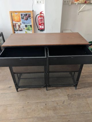 Mueble industrial metal y madera