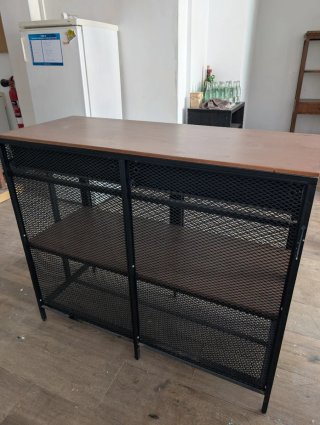 Mueble industrial metal y madera