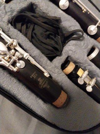 Clarinete Buffet con funda de 3 bolsillos