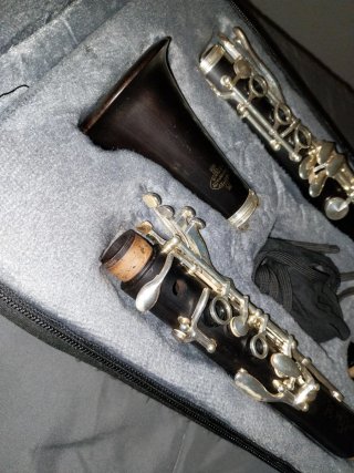 Clarinete Buffet con funda de 3 bolsillos