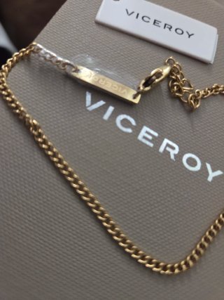 Collar y Pulsera Viceroy Dorados de Acero inoxidab
