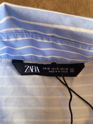 Camisa oversize Zara floral azul
