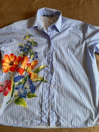 Camisa oversize Zara floral azul