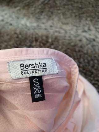 Camisa Bershka sin mangas rosa Talla S