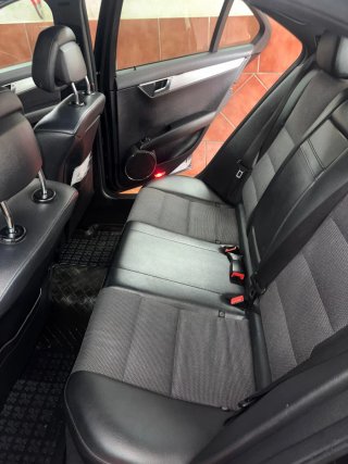 Mercedes-Benz Clase C 2010