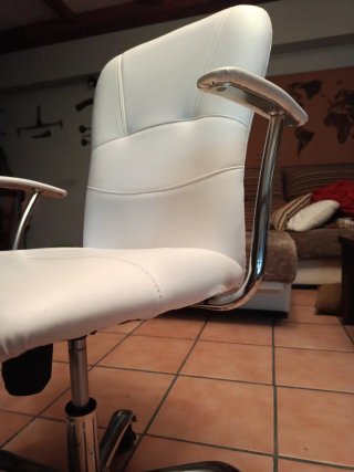 Silla de escritorio blanca