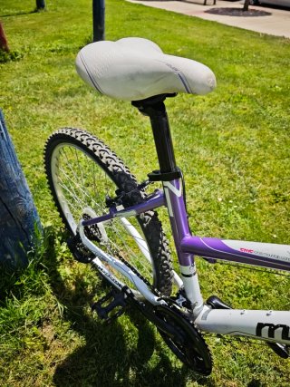 Bicicleta Montana 26 Blanca-Morada