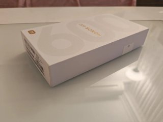 Teléfono A ESTRENAR; Honor 600 Negro 512 GB 8G RAM