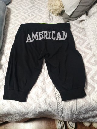Bermudas deportivas .