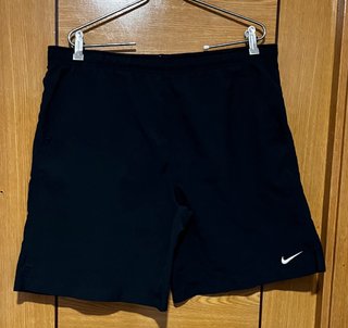 Pantalón corto Nike negro