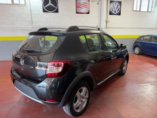 Dacia Sandero 2015