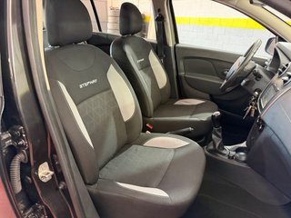 Dacia Sandero 2015