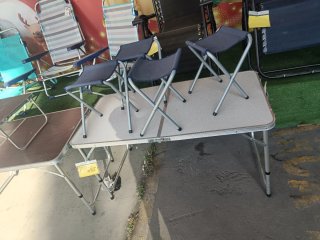 Mesa Plegable Camping 120x70x60 y 4 Sillas Nueva