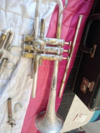 Trompeta Bach Stradivarius para piezas