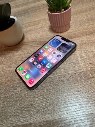 iPhone 13 Pro 256GB - Como Nuevo (Negociable)