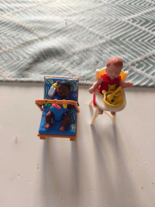 Muñecos Bebé Zuru