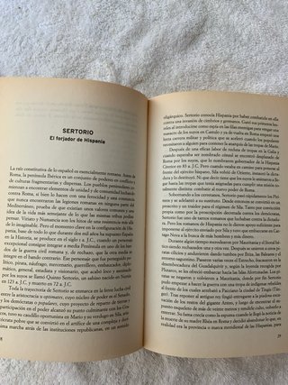 Los nuestros: cien vidas en la historia de España