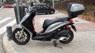Piaggio Medley S ABS Gris/Negro