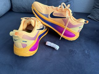 Nike Vomero 18 Talla 44