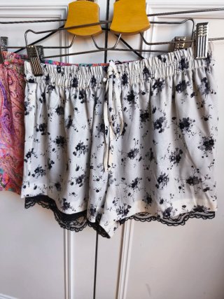 Lote camisas y bermudas verano muy fresquitos