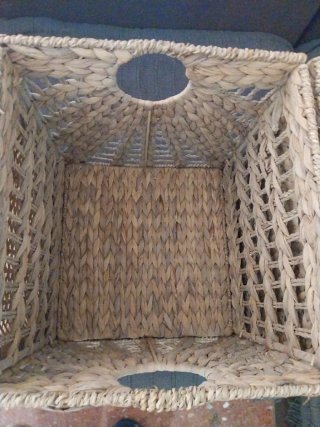 Cesto de mimbre cuadrado