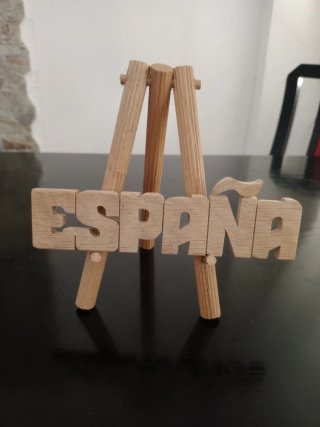Letras madera ESPAÑA con soporte