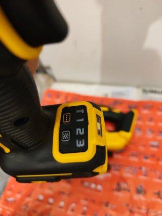 Dewalt XR Taladro y Caladora Brushless
