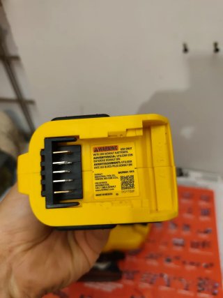 Dewalt XR Taladro y Caladora Brushless