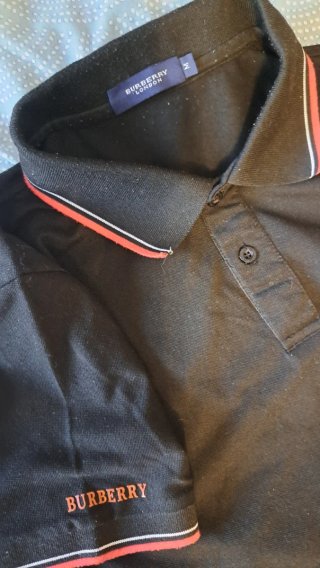 Polo estampado de la marca Burberry Negro Talla M