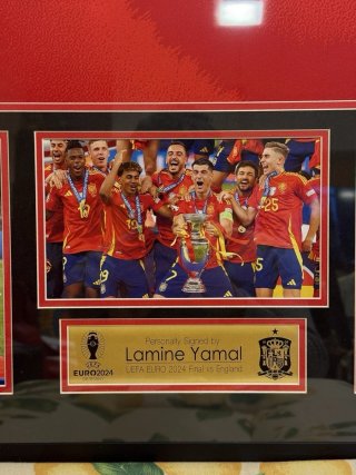 Maglia Yamal incorniciata e autografata COA Icons