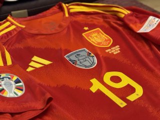 Maglia Yamal incorniciata e autografata COA Icons