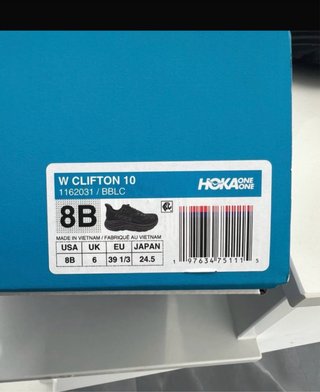 Hoka Clifton 10 Talla 39 1/3 Negras