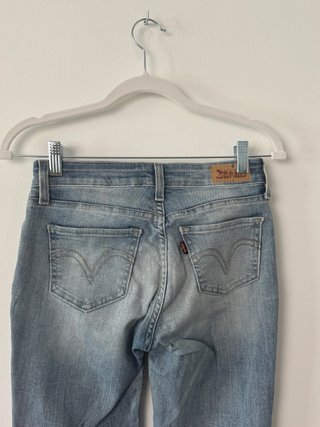 Pantalón Levis azul skinny