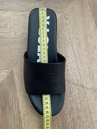 Sandalias Bimba y Lola Negras