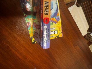 Las aventuras de Dani y Evan 10. Espinosaurio v...