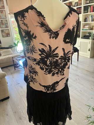 Conjunto Top y Falda Estampado Palmeras