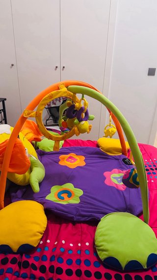 Parque de juegos para bebé