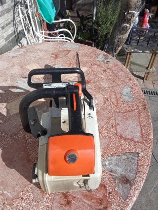 Motosierra Stihl 200 Profesional