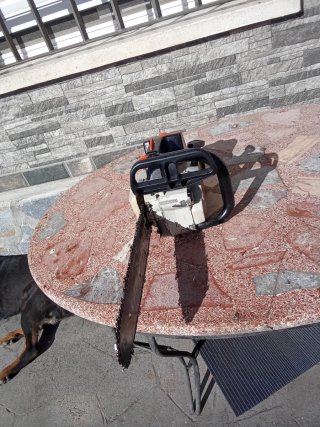 Motosierra Stihl 200 Profesional