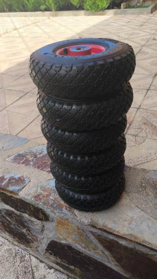 Ruedas para carretillas y carros