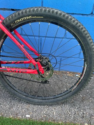 Bicicleta Megamo Roja