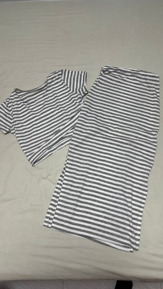 Conjunto Rayas Gris y Blanco Talla S