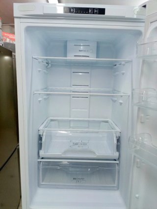 Nevera combi Indesit 190/60cm A++ con garantia