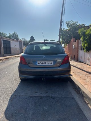 Peugeot 207 HDi Sport