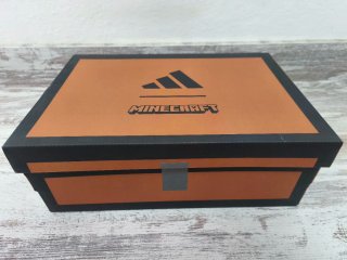 Adidas Terrex Ax4r Minecraft Edición.