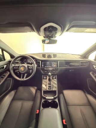Porsche Macan 2024