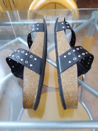 Sandalias piel negras 40