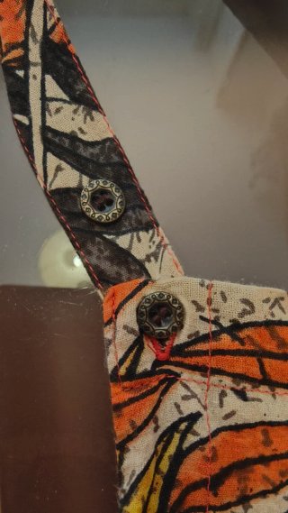 Peto estampado hojas
