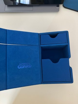 Caja Ultimate Guard Azul