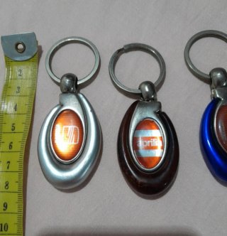 Lote llaveros Seat y Aprilia